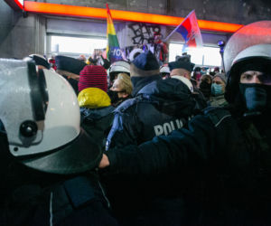 Barbara Nowacka w marszu kobiet w kolejnym dniu protestu