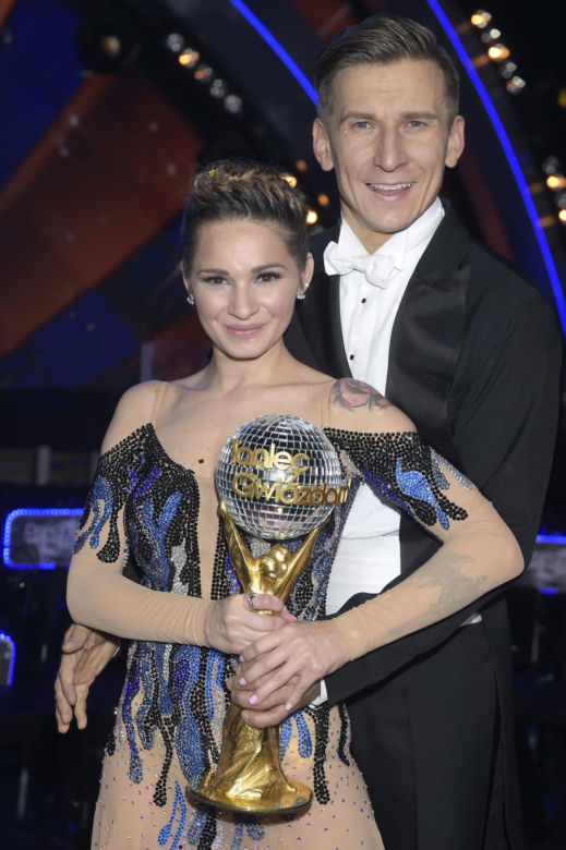Ewelina Lisowska odpadła z "TzG", po czym wróciła i wygrała!