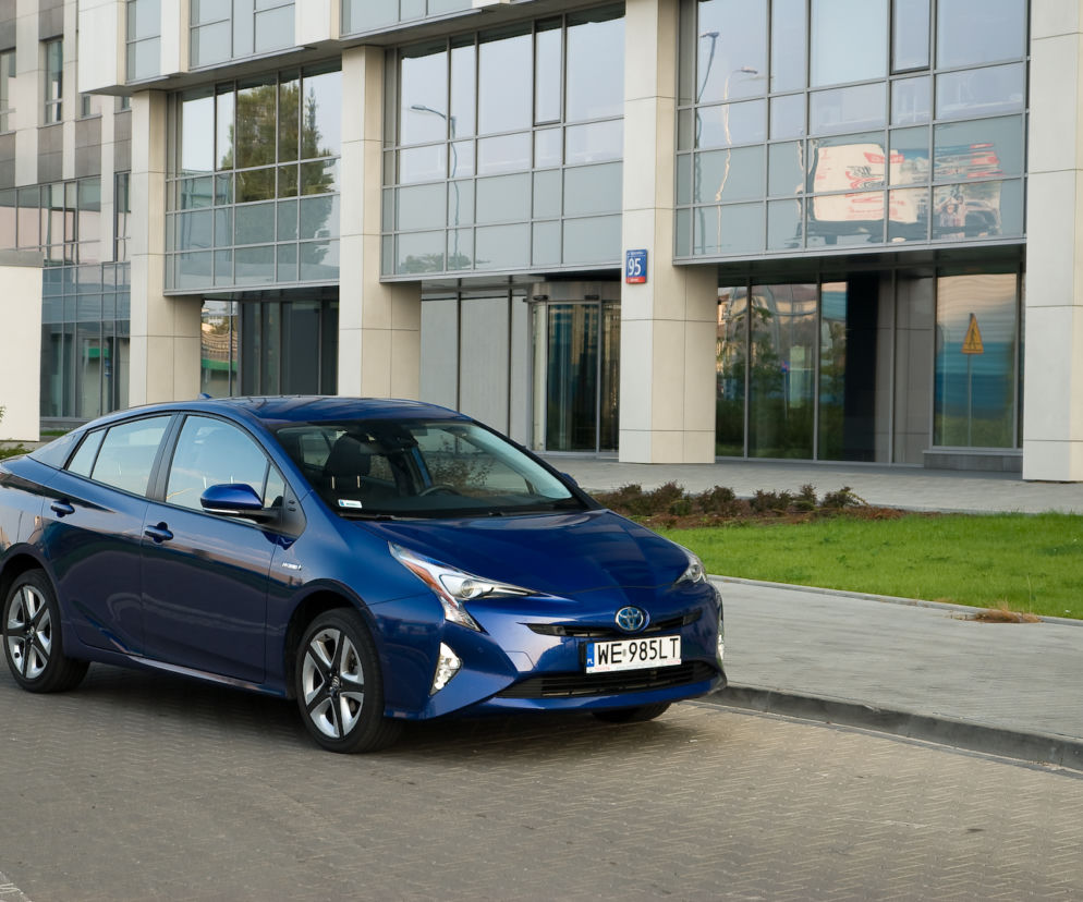 Toyota Prius IV