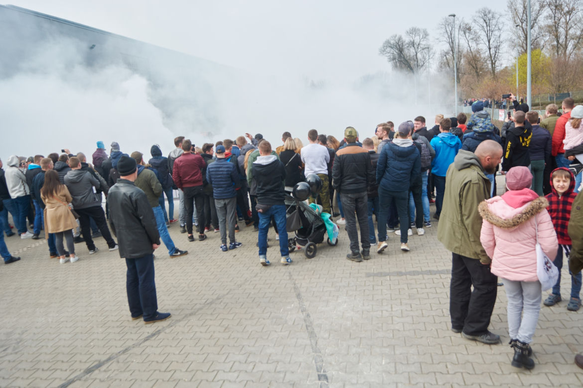 Trwa Moto Session 2019. Niezwykłe samochody zjechały do Lublina!