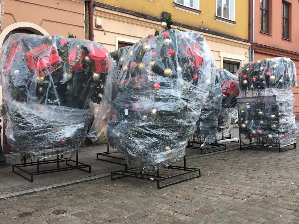 Montaż instalacji świątecznych w Grudziądzu