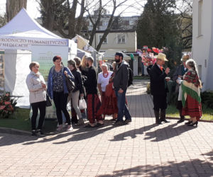 Fotorelacja z wydarzenia Wiosna na polu i w ogrodzie w Siedlcach w 2022 roku