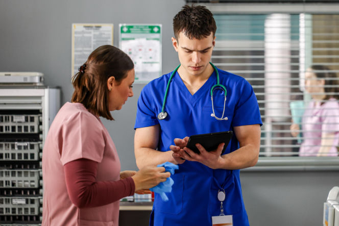 Szpital św. Anny, odcinek 107: Kaśka otrzymuje dobre wieści od prawniczki. Marta rozpoczyna nową pracę