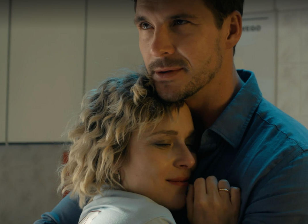 "Będziemy mieszkać razem", odcinek 4 Tadeusz (Mikołaj Roznerski), Basia (Lena Góra)