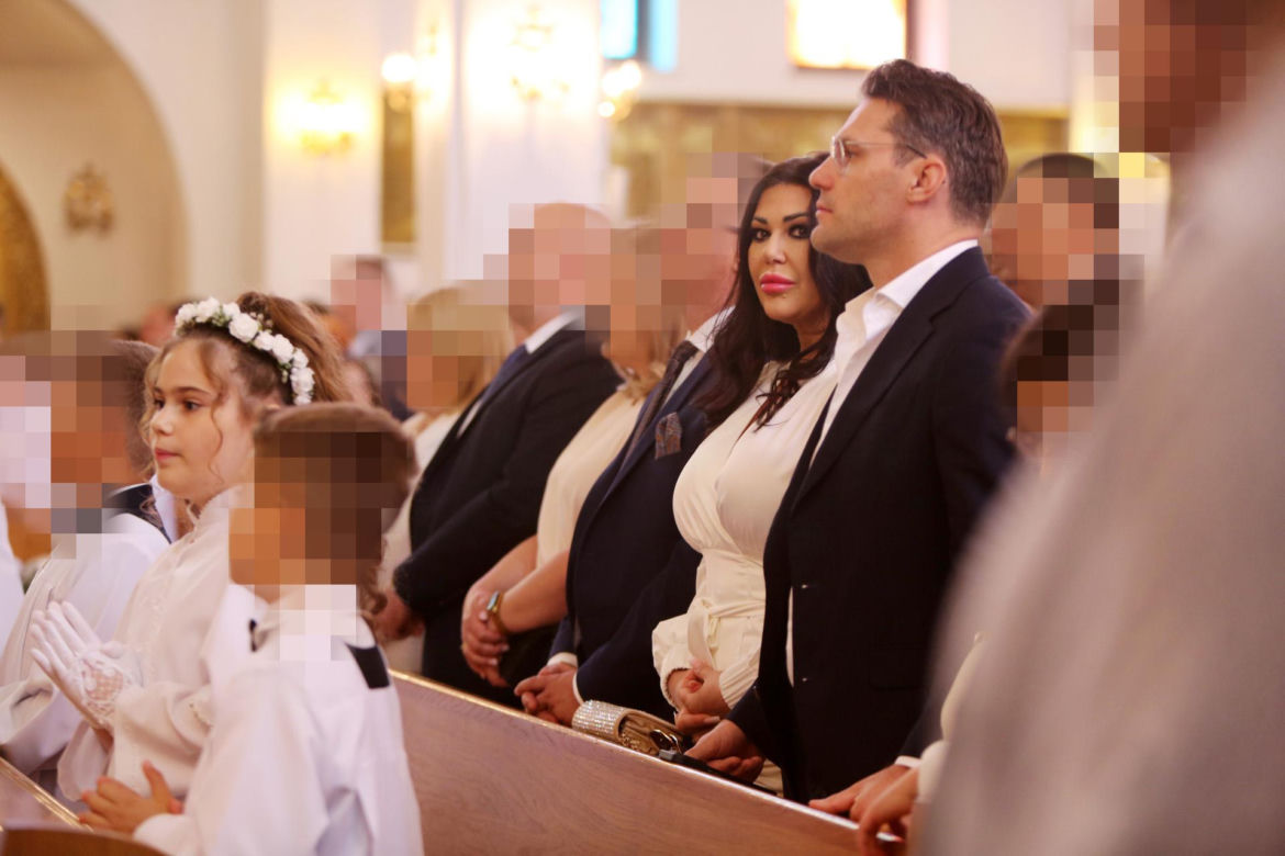Iwona Węgrowska wyprawiła córce komunię