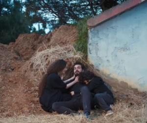 Dziedzictwo, odcinek 862: Yaman umiera na oczach Nany i Yusufa. Oddał życie, by ocalić bratanka