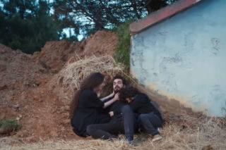 Dziedzictwo, odcinek 862: Yaman umiera na oczach Nany i Yusufa. Oddał życie, by ocalić bratanka