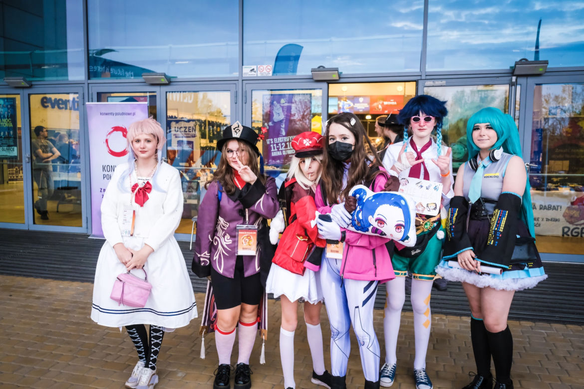Gliwickie Dni Fantastyki 2022. Bohaterowie fantasy wyszli z gier i filmów. Zobacz cosplay