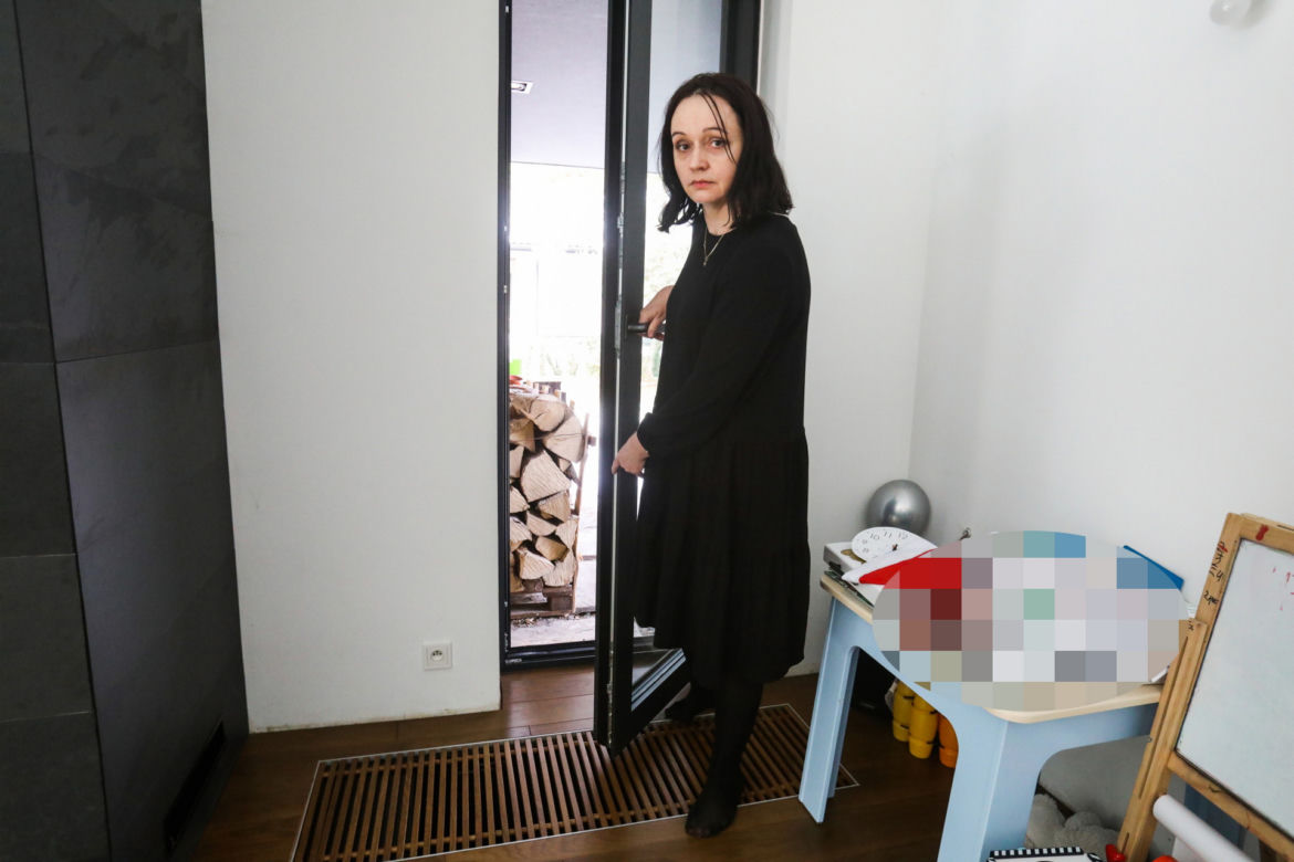 Krytykowała władzę, miała dziwne włamanie do domu. Pani Marzena: "Czuję się zastraszana"