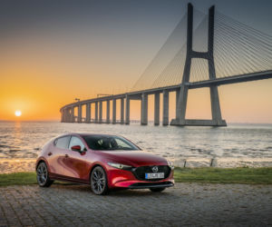 Mazda 3 2.0 SKYACTIV-G 122 KM 6MT (Soul Red Crystal)