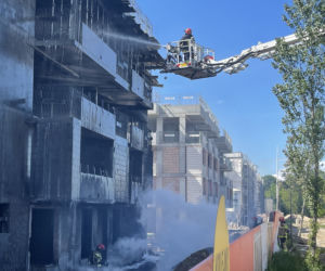Dwa pożary na Mokotowie i Żeraniu. W ogniu stanęły budynki