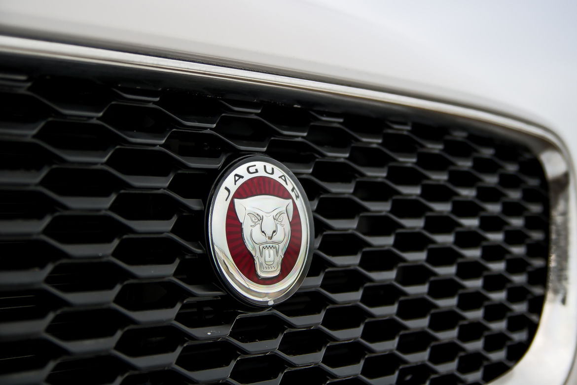 Jaguar E-Pace 2.0 i4D 180 KM AWD AT