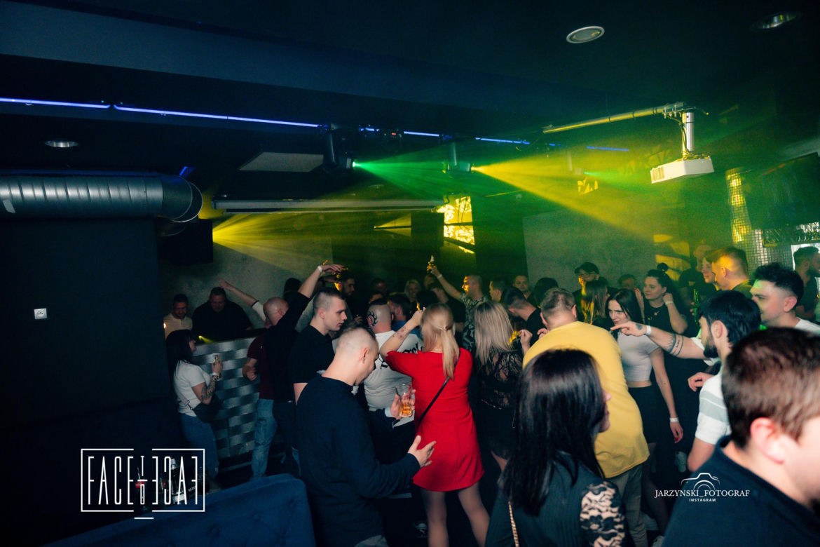Face to Face w Rybniku. Urodziny szefa w stylu Retro Party