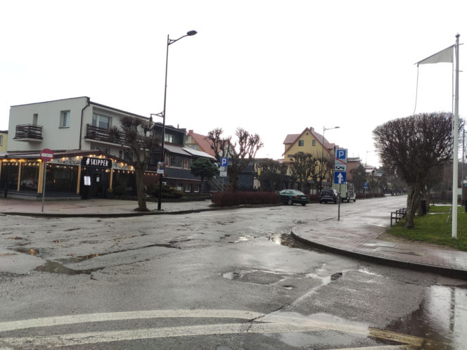 Władysławowo poza sezonem. Puste ulice 