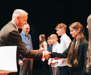 Najzdolniejsi uczniowie odebrali stypendia Prezydenta Miasta Siedlce