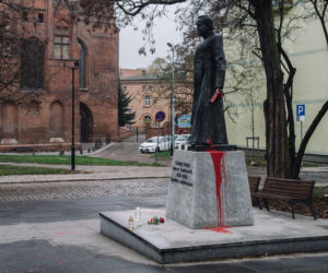 Jankowski bez honoru i pomnika