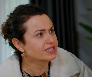 Miłość i nadzieja, odcinek 336. Cavidan