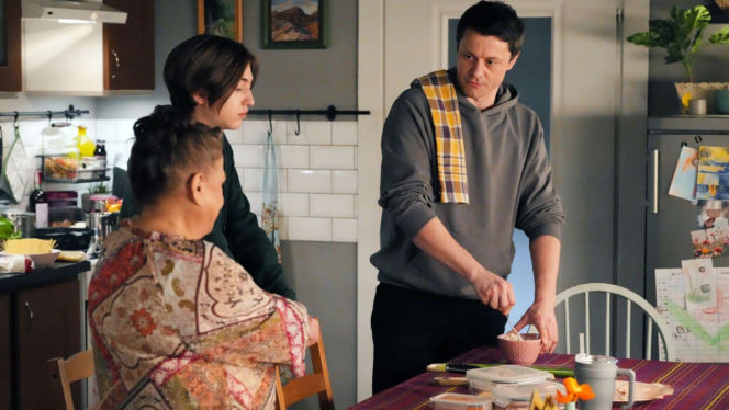 Barwy szczęścia odc. 3369. Daniel (Marcin Bikowski), Emil (Artem Malaszczuk), Lucyna (Grażyna Zielińska)