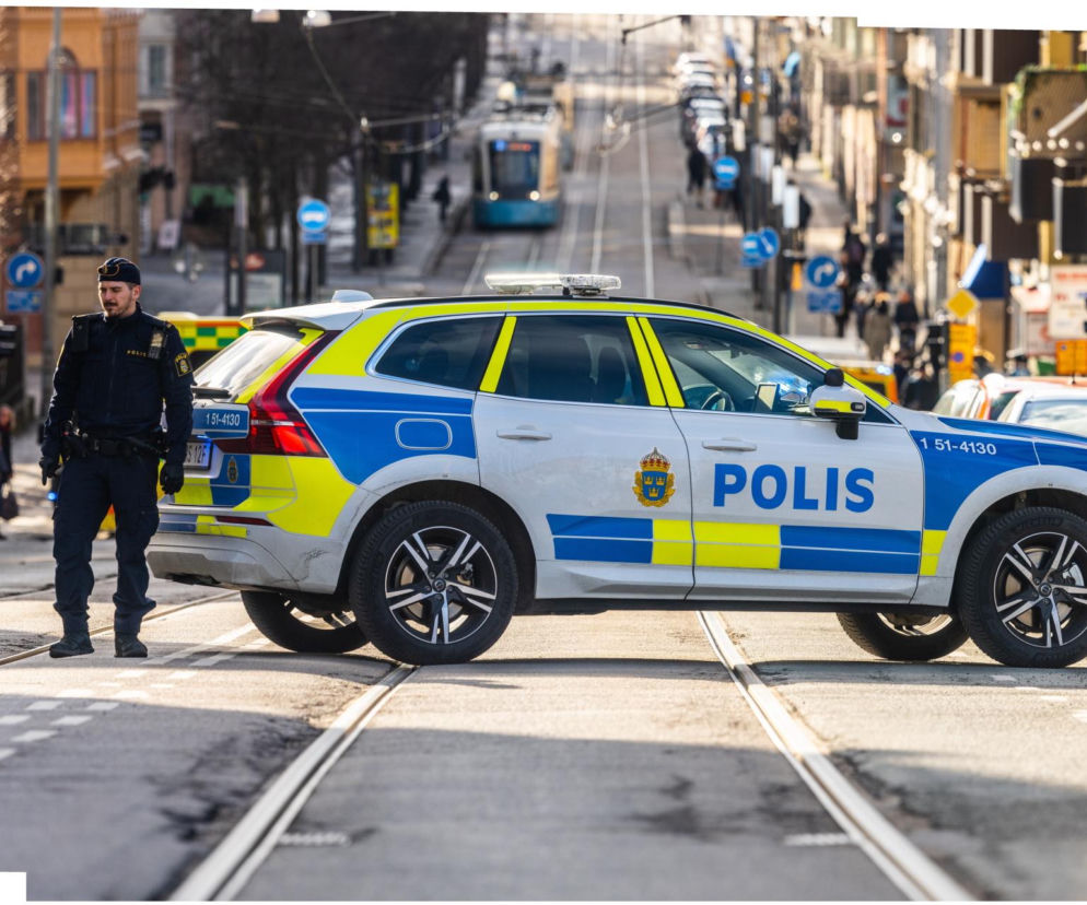Strzały w centrum handlowym! Wszyscy klienci ewakuowani