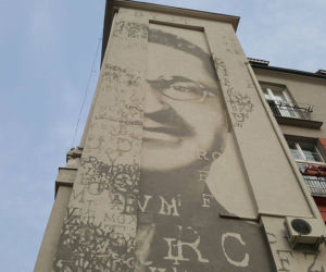 Nowy mural w Bydgoszczy. Marian Rejewski spogląda na Gdańską