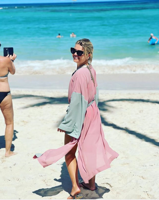 Marta Manowska odpoczywa od rolników na luksusowym wyjeździe. Jest z nią Rafał Brzozowski?!