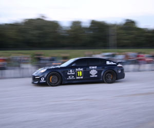 Gumball 3000 2017 w Warszawie pod Stadionem Narodowym