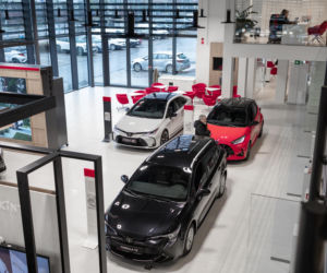 Wielka Letnia Wyprzedaż w Toyota Centrum Wrocław. Sprawdź, dlaczego właśnie teraz warto kupić nową Toyotę