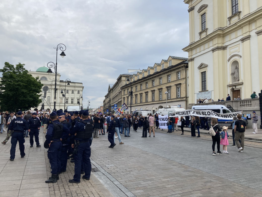 Marsz Strajku Kobiet "Ani jednej więcej!"
