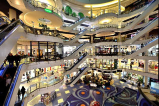 Zniknie kolejna warszawska galeria handlowa? Właściciel: Być może ją zburzymy i zbudujemy mieszkania