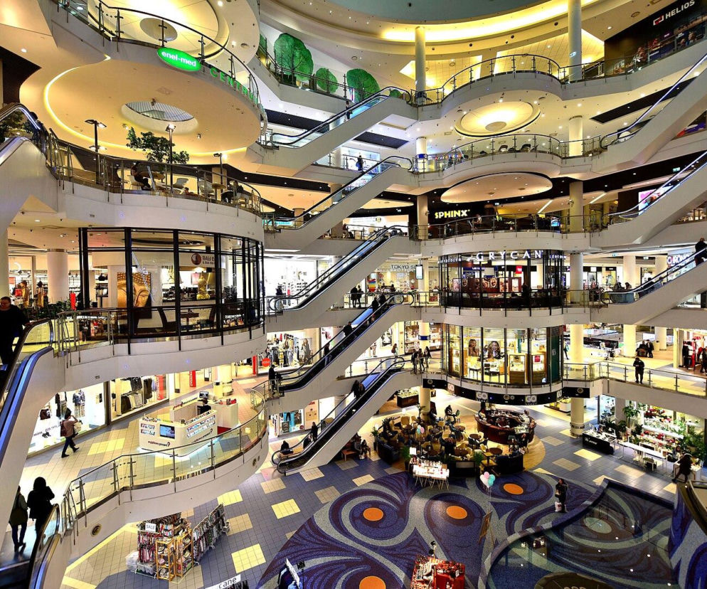 Zniknie kolejna warszawska galeria handlowa? Właściciel: Być może ją zburzymy i zbudujemy mieszkania