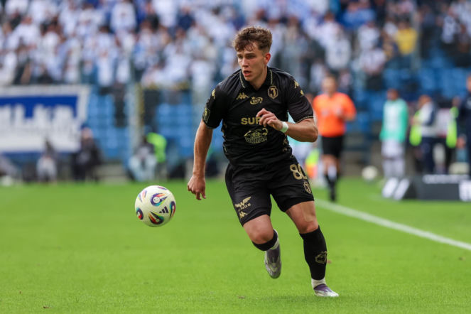 Fenomenalny gol Oskara Pietuszewskiego w meczu FC Porto – Benfica Lizbona! [WIDEO]