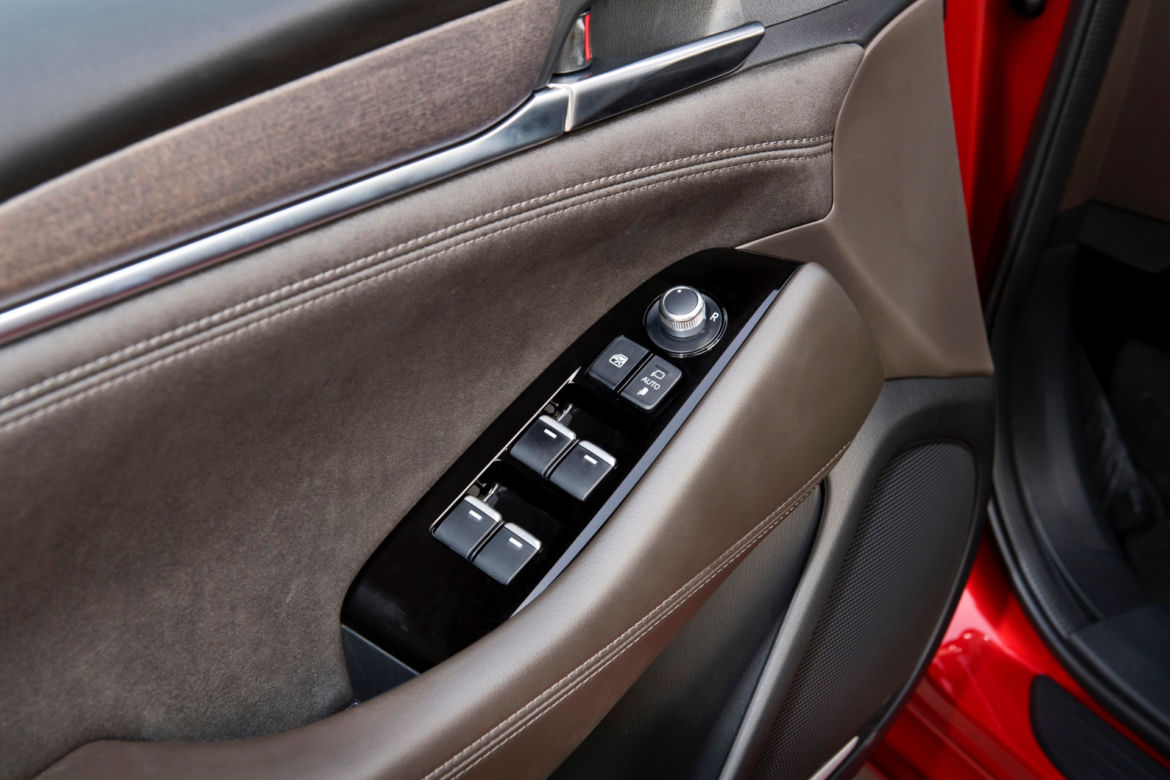 Mazda 6 wersja wyposażenia SkyPASSION 