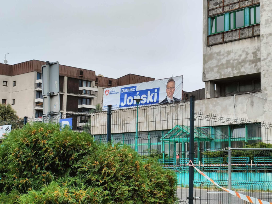 Łódź tonie w plakatach wyborczych. Kto jest odpowiedzialny za ich późniejsze usunięcie?