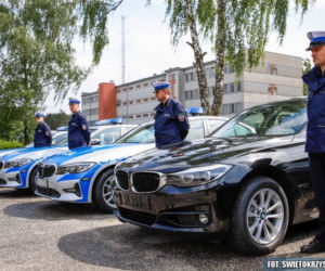 Świętokrzyska policja odebrała nowe radiowozy