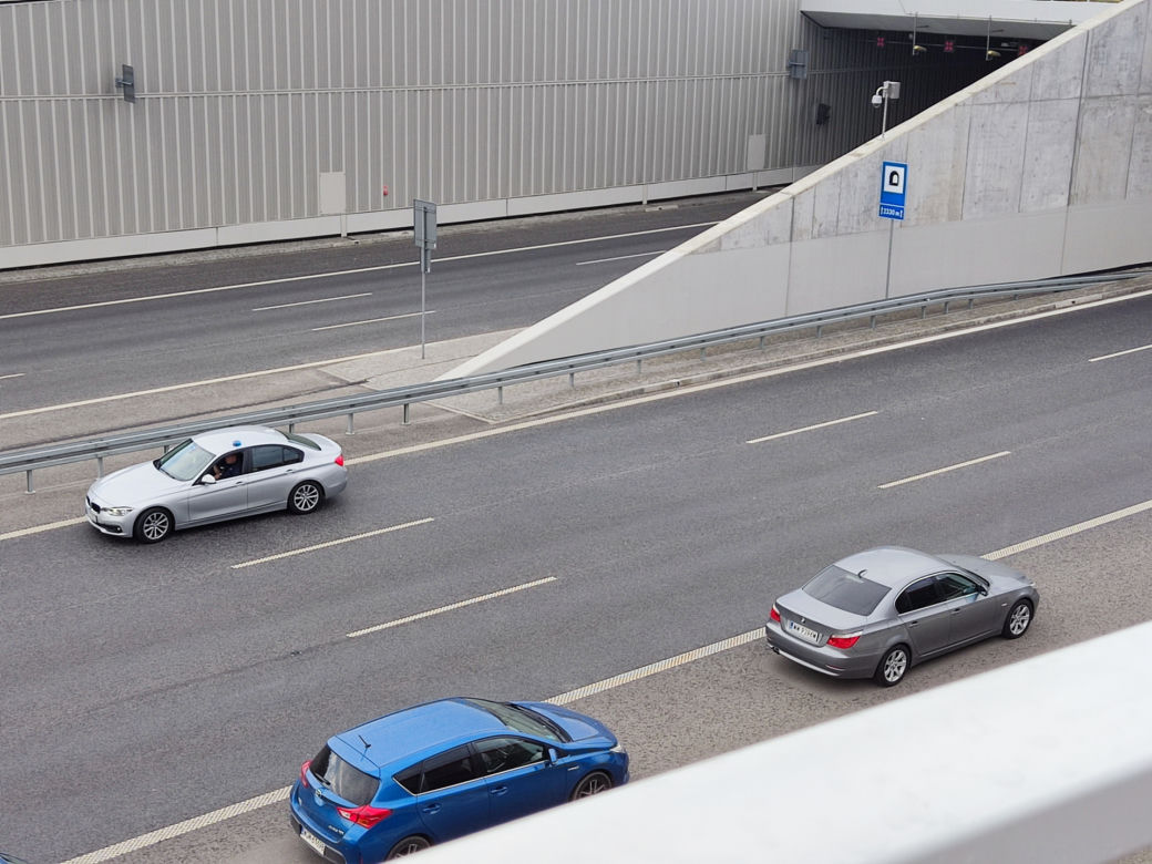 Strażacy zamknęli tunel Południowej Obwodnicy Warszawy. "Trwa sprawdzanie obiektu"