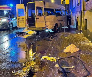 Łódź. Pięcioro rannych w wypadku na Widzewie. 30-latek nie ustąpił pierwszeństwa busowi