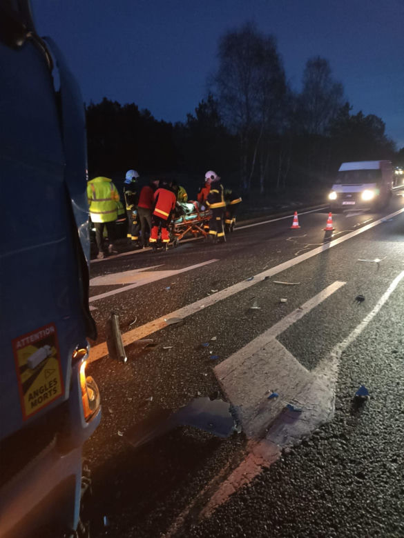Wypadek na DK 10 pod Bydgoszczą! Jedna osoba trafiła do szpitala [ZDJĘCIA]