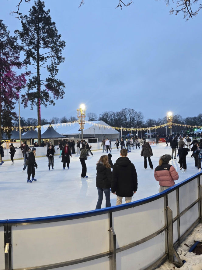 Lodowisko Ice-Park Kraków w Parku Jordana