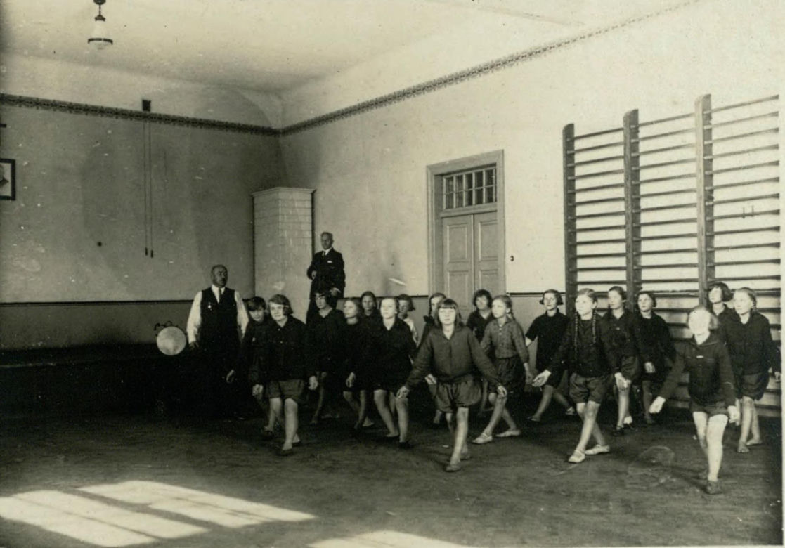 Dzień Edukacji Narodowej. Tak kiedyś wyglądały lubelskie szkoły! Zobacz zdjęcia z archiwum