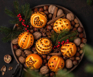 Pomarańcze z gożdzikami