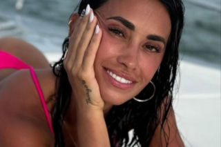 Żona Leo Messiego zaskoczyła zdjęciami w bardzo skąpym bikini! Prawie nic nie zakrywało