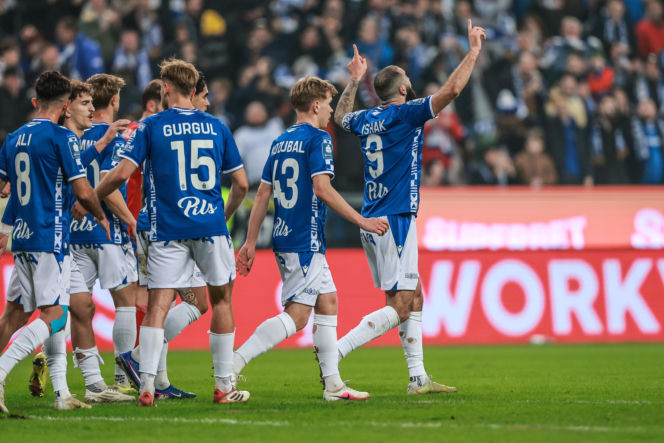 Lech Poznań - Raków Częstochowa: Zdjęcia kibiców z meczu 23. kolejki PKO BP Ekstraklasy