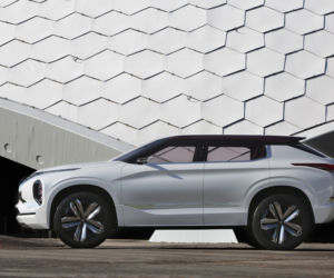 Mitsubishi GT-PHEV Concept