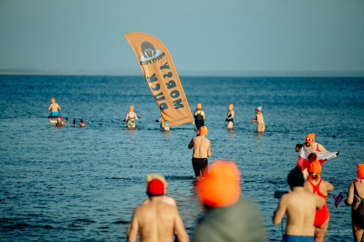 Morsowali z pierścieniem! Tak uczcili 105. rocznicą zaślubin Polski z morze 