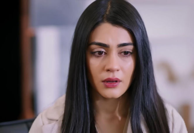 "Panna młoda", odcinek 41: Beyza odkrywa, że Aysu została wyrzucona ze szkoły