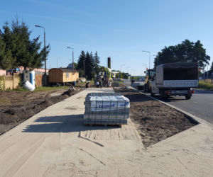 Do tunelu pod torami koło Okrężnej po twardym