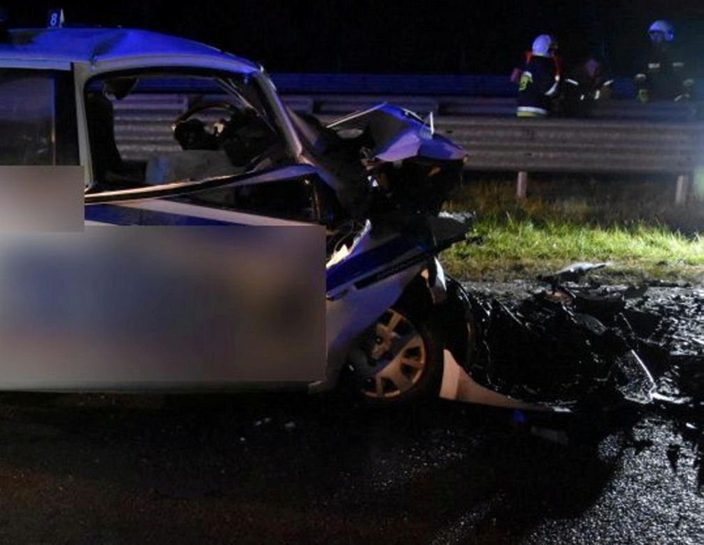 Tragiczny wypadek na autostradzie A4. 86-latek jechał pod prąd. 42-latek nie żyje
