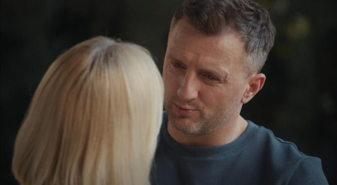 M jak miłość odc. 1937. Dorota (Iwona Rejzner), Bartek (Arkadiusz Smoleński)