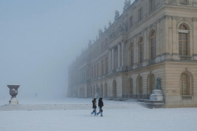 Holandia/ Setki odwołanych lotów, chaos na kolei i rekordowe korki z powodu ataku zimy