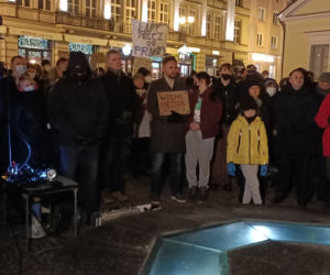 LEX TVN. Demonstracja w Białymstoku w obronie wolnych mediów